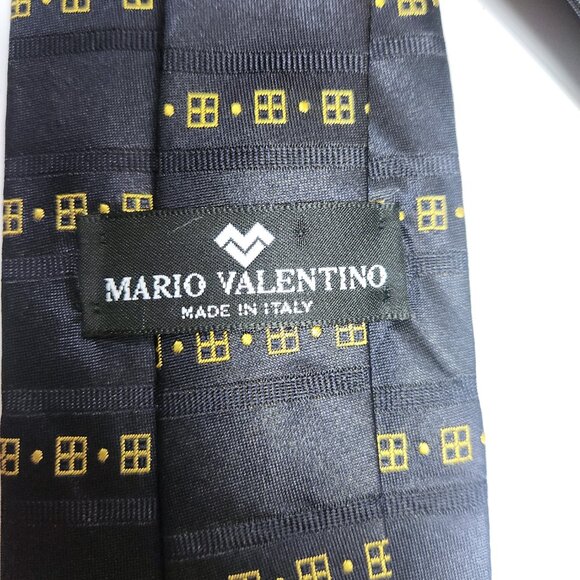 Mario Valentino Tie Men's Necktie Made in Italy 100% Silk Navy Blue with Yellow - Picture 4 of 6